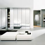 Lustrzana garderoba Atlante Seventy włoskiej firmy EmmeBi. FOCUS ON