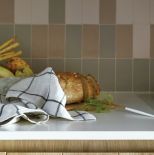 mała kuchnia z drewnem