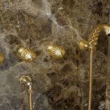 Mandoline w złotym wykończeniu. STEPIM