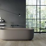 matowa wanna wolnostojąca