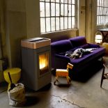 Cap, minimalistyczny, wolno stojący piecyk na pelet, MCZ.