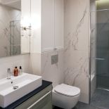 mała łazienka w mieszkaniu 59 m2