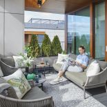 mieszkanie dla pary w bloku z balkonem