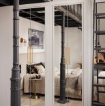 sypialnia w loftowym stylu w mieszkaniu w starym browarze