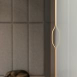 tapicerowane siedzisko w holu