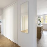 przedpokój w mieszkaniu w bloku z wielkiej płyty