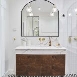 szafka z czeczotą pod umywalkę