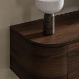 nastrojowe oświetlenie w salonie