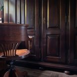 gabinet w stylu klasycznym i mid century modern