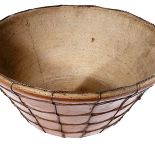 Misa gliniana odrutowana, okres międzywojenny, Muzeum Historyczne Miasta Krakowa, fot. A. Wojtuń/Green Carrot.