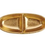 Miseczka (350 euro) i półmisek (300 euro) z serii Fortuny Gold, L’OBJET