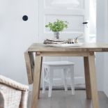 MÖCKELBY stół z opuszczanym blatem, 1399 zł.