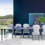 Model D106 (Marchetti) – blat i nogi z olchy, 17 705 zł. Krzesła – model D107, 3314 zł/szt. SQUARE SPACE