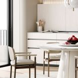 Pantone Cloud Dancer kolor roku 2026 we wnętrzach