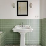 płytki łazienkowe w kratkę