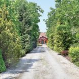 Można się tu poczuć jak w toskańskiej rezydencji, która należy do rodziny od kilkunastu pokoleń.