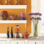 Na ścianie farba ceramiczna Regal Select Premium, odporna na zabrudzenia, 85 zł/l, Benjamin Moore