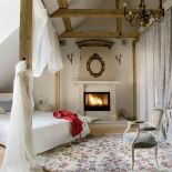 Sypialnia na poddaszu.