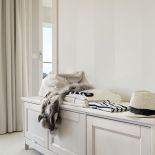 Styl marynistyczny – jak urządzić apartament z widokiem na morze?