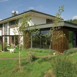 Na zewnątrz zewnątrz. Dom podróżników