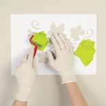 Nakładamy farbę na kolejne elementy.