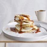 Kokosowe placuszki z kremem i sosem