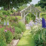 Wollerton Old Hall Garden