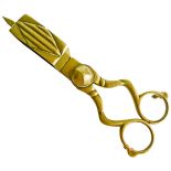 Niemieckie, z mosiądzu, z podpisem Heniger , 1820 r. 6. Gasidło do świec z grawerunkiem, 1845 r.