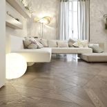 SLIDE, podłoga w różnej wielkości romby, aby ją zaprojektować, dizajner Daniele Lago posiłkował się skomplikowanymi