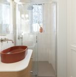 mała łazienka styl skandynawski nowoczesny