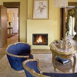 Obraz nad kominek Anna dostała od malarza Michała Zaborowskiego.