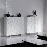 Od Cattelan Italia – 3266 euro. STUDIO ITALIA