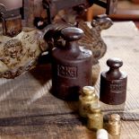 Odważniki, okres międzywojenny, Muzeum Historyczne Miasta Krakowa, fot. A. Wojtuń/Green Carrot.