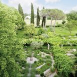 Ogród w Spello podziwiamy jak książkę pełną wspaniałych rycin. Każda kolejna kartka to nowe odkrycie.­­­