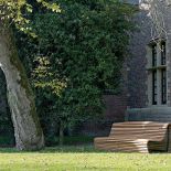 Ogrodowa Titikaka proj. Naoto Fukasawy. B B ITALIA