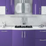 Okap Prestige z giętego hartowanego szkła i stali, silnik o mocy 800 m³/h, sterowanie elektroniczne, oświetlenie LED-owe,