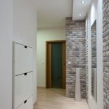 Jak urządzić wąski przedpokój?