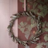 wiszący wianek bożonarodzeniowy