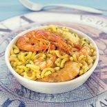 Paella z makaronu. Smaki południowych wód