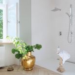 Barokowy pałac w Piszkowicach ukryty w zieleni