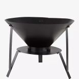 stalowy kominek ogrodowy