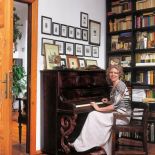 Pianino z gdyńskiego klubu Cyganeria .