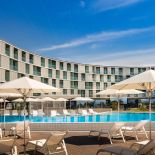 Piękny taras na wiosnę - jak go zaaranżować?