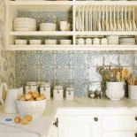 Piękny zestaw naczyń. Prowansja odnaleziona w Kaliforni