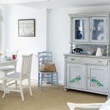 Płochliwy, krzykliwy, z wachlarzem bajecznych pi oacute r na ogonie i zawadiackim czubkiem na głowie. O tym,