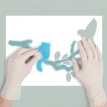 Po kolei wypełniamy szablon. Dekoracyjne ptaki - szablon do malowania