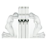 Stylowe podpórki do książek