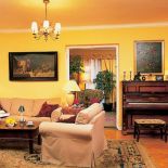 Pokrowce na fotele i kanapę to bardzo praktyczne rozwiązanie - zmieniając je możemy łatwo odmienić wnętrze.