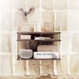 String - lekki pomysł na półkę