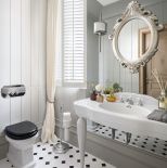 aranżacja łazienki w polskim dworze